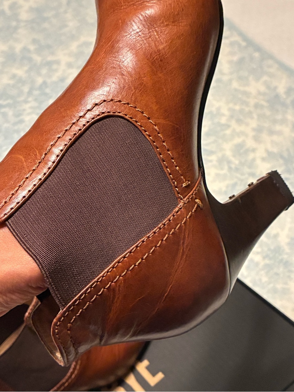 Frye Brown Leather Chelsea Ankle Boots | Size 9 | Classic Heeled Booties - Picture 13 of 16